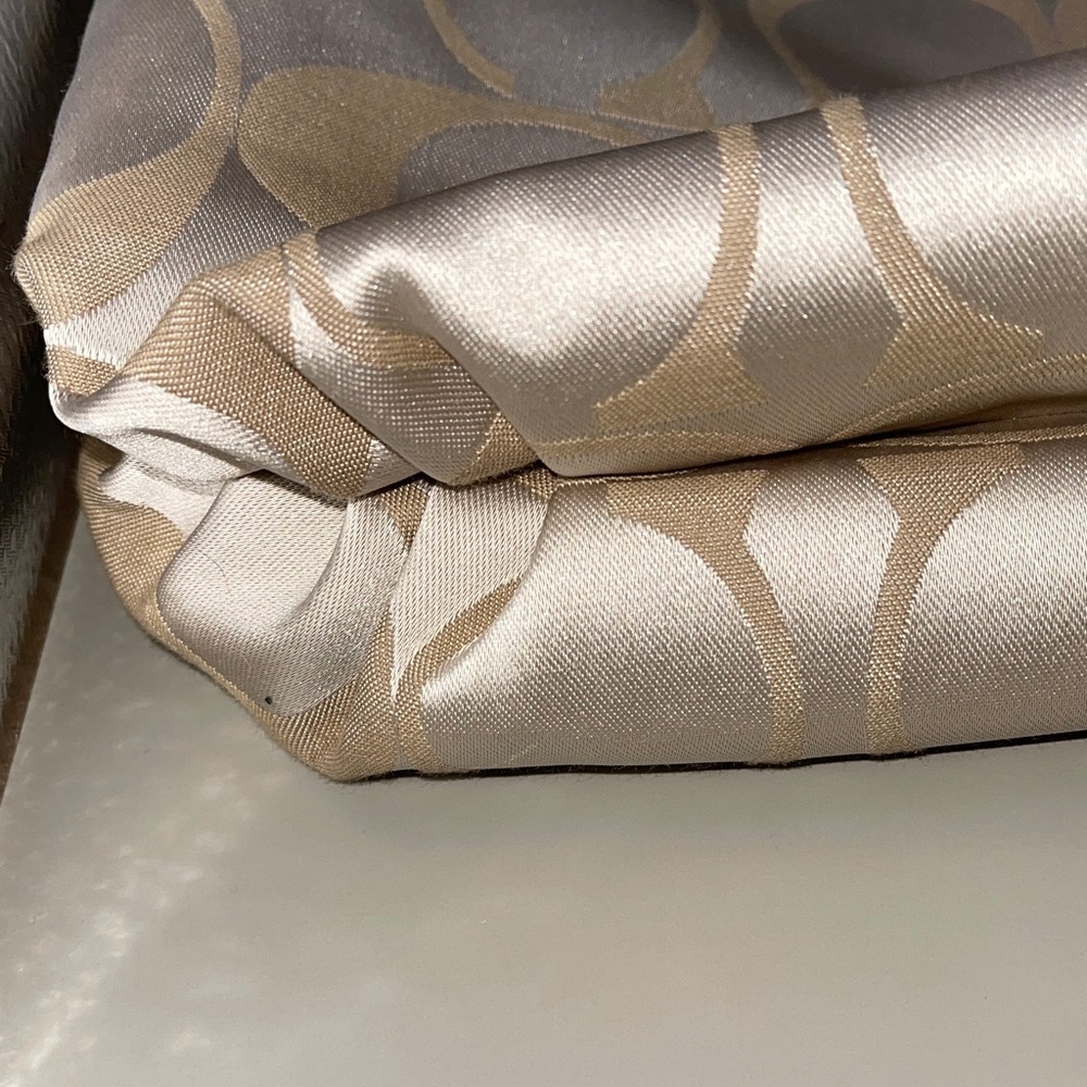 Coach Poppy Bronze Beige and Cream Signature Shoulder Bag 2 hangtags Gorgeous - Picture 9 of 10